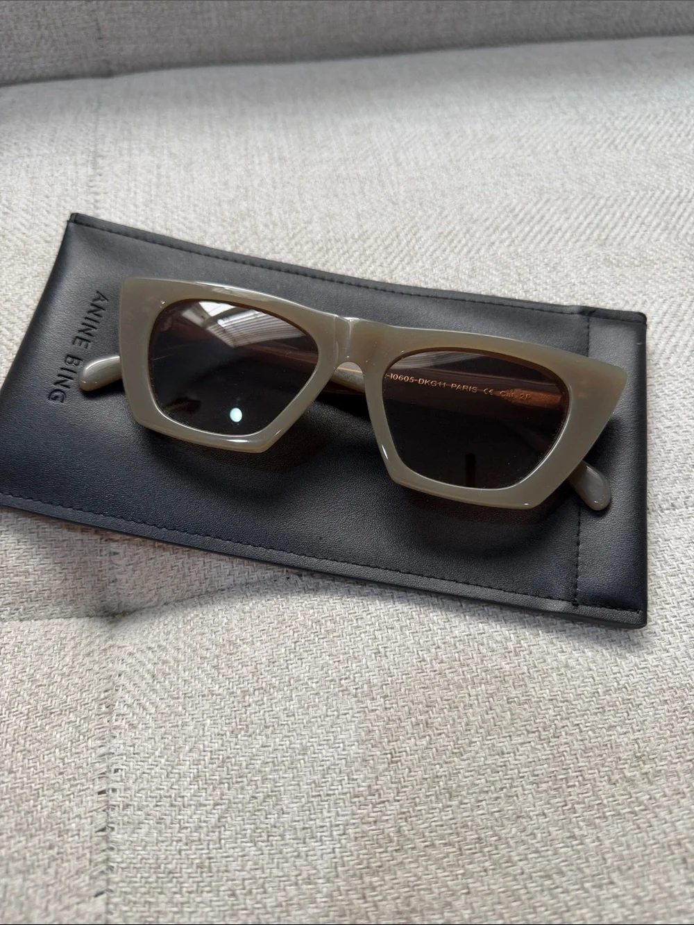 Anine Bing Paris Sunglasses in Olive - Picture 2 of 4